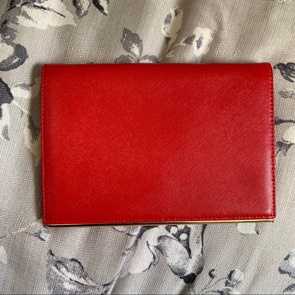 Crossbody Wallet